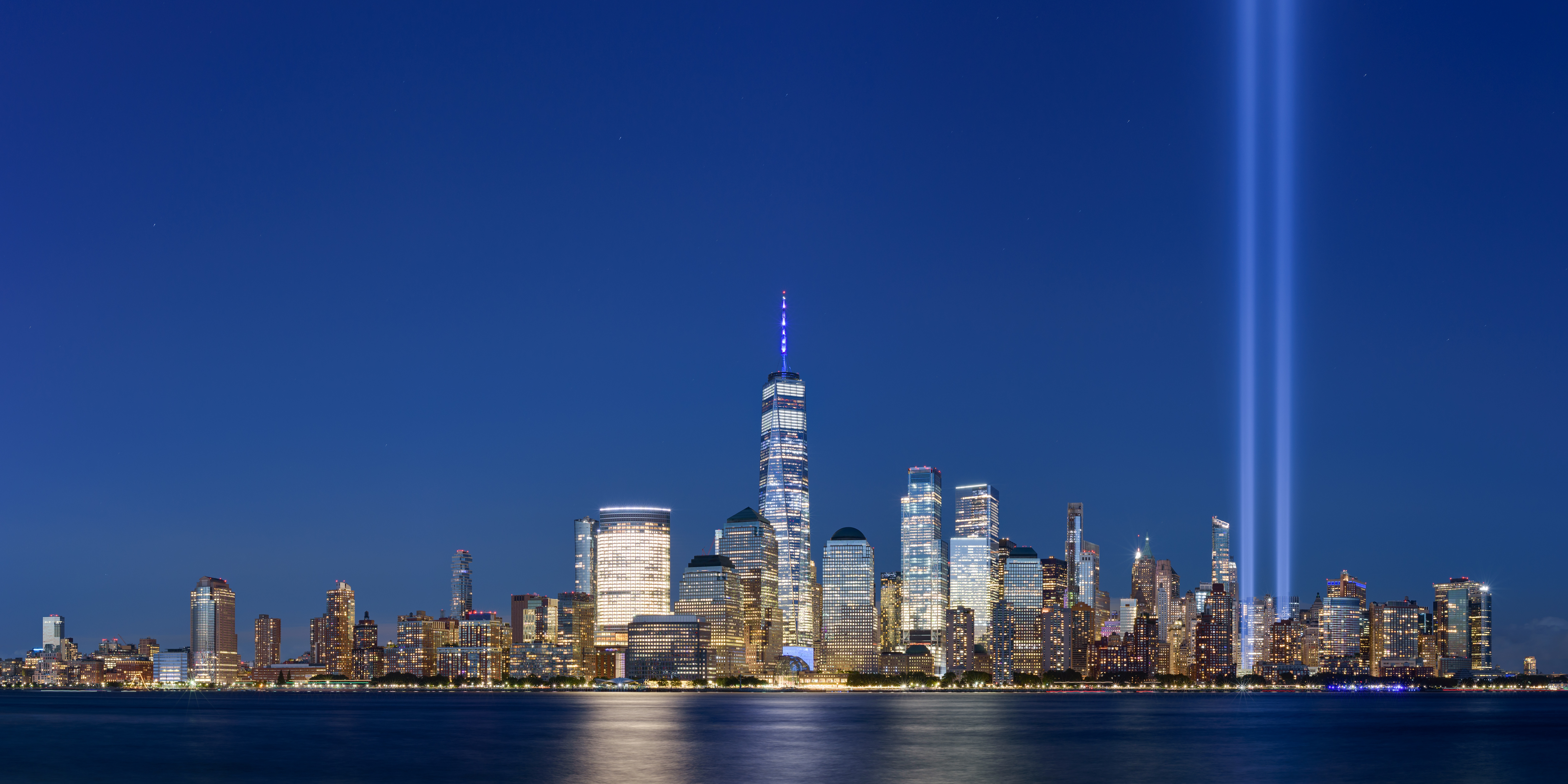 Lower Manhattan skyline panorama, composed in 65:24